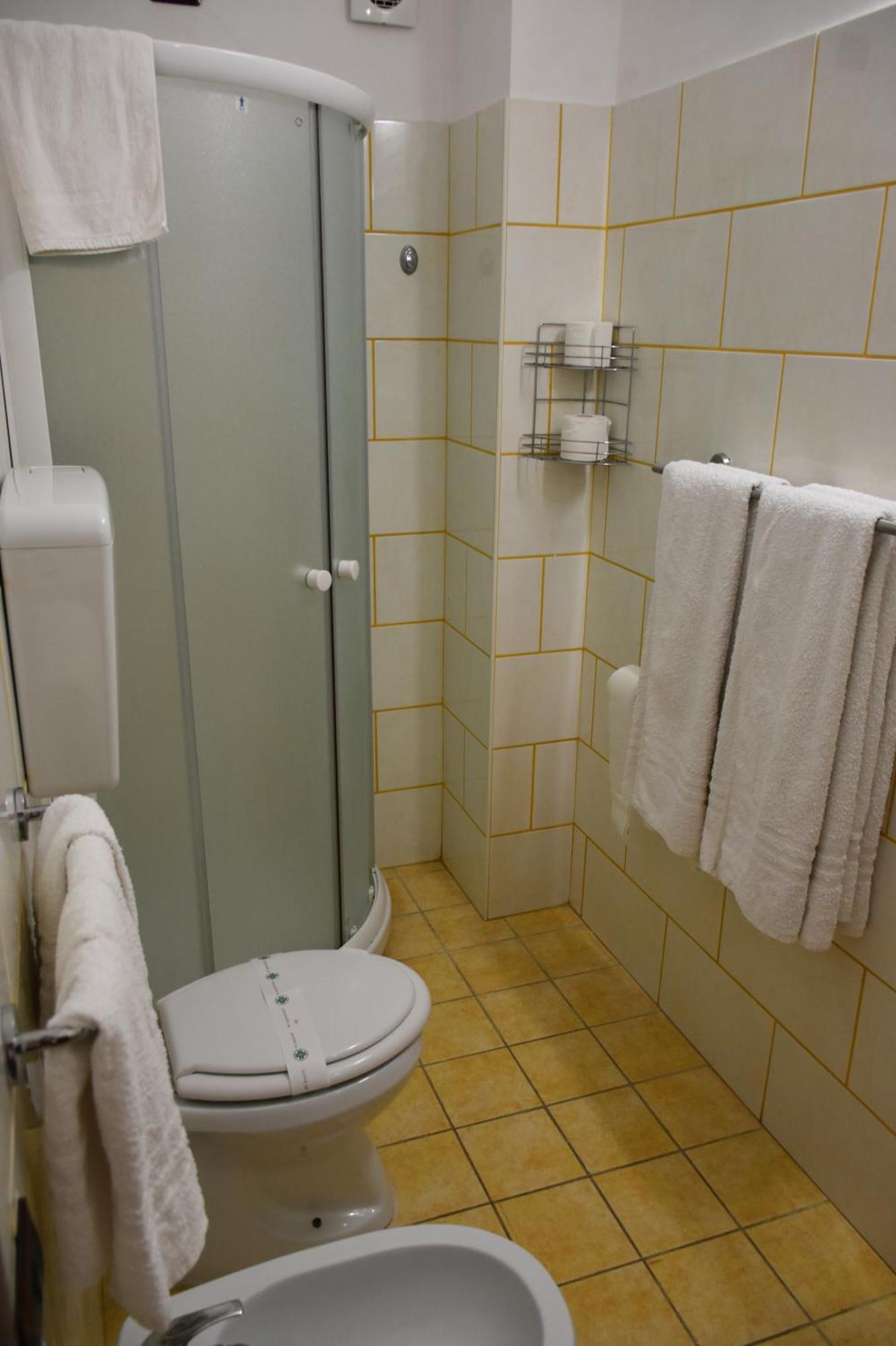 Il Melograno Hotel Nicotera Eksteriør billede