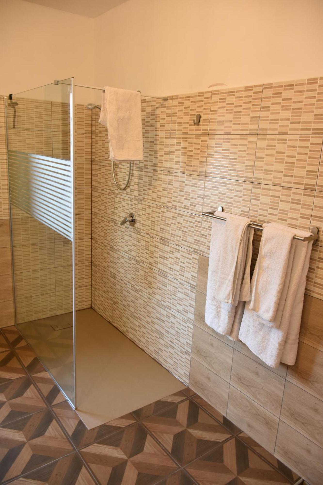Il Melograno Hotel Nicotera Værelse billede
