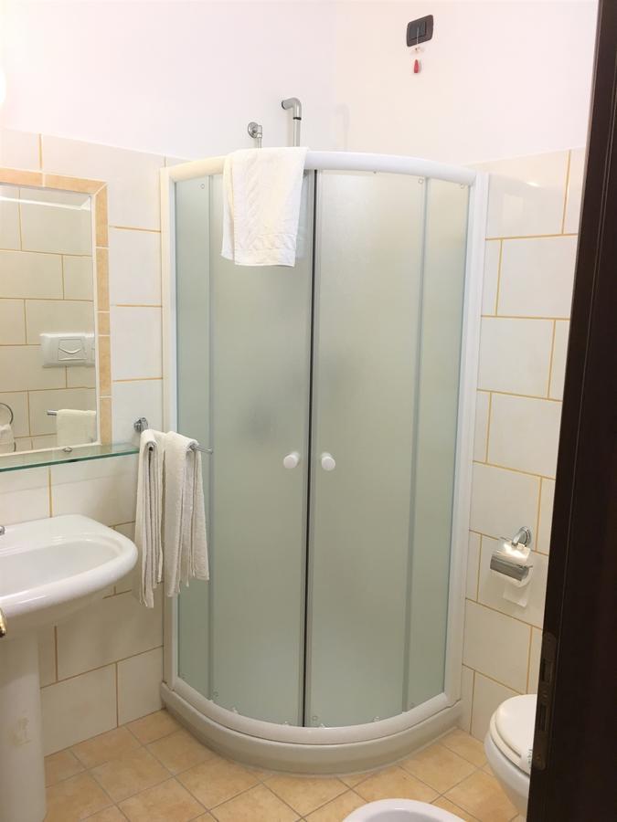 Il Melograno Hotel Nicotera Eksteriør billede